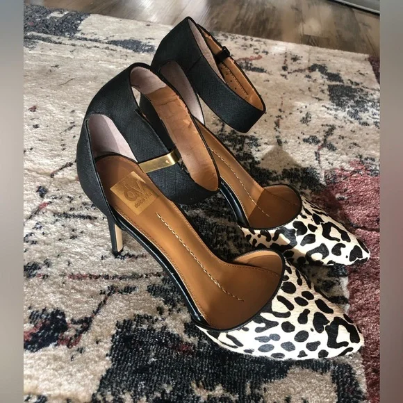 DV by Dolce Vita Shoes Dolce Vita Ankle Strap Leopard Pointed